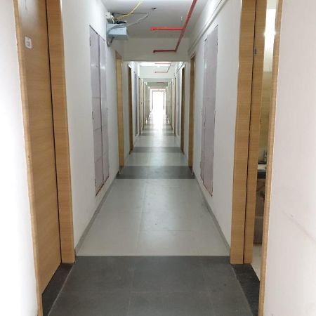 Youthville Boys Hostel Pune Exterior photo